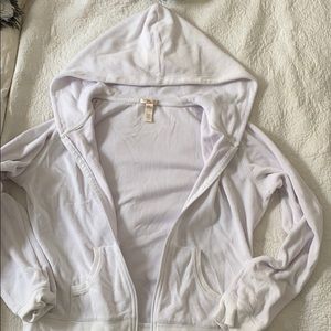 Velvet white sweater 💞